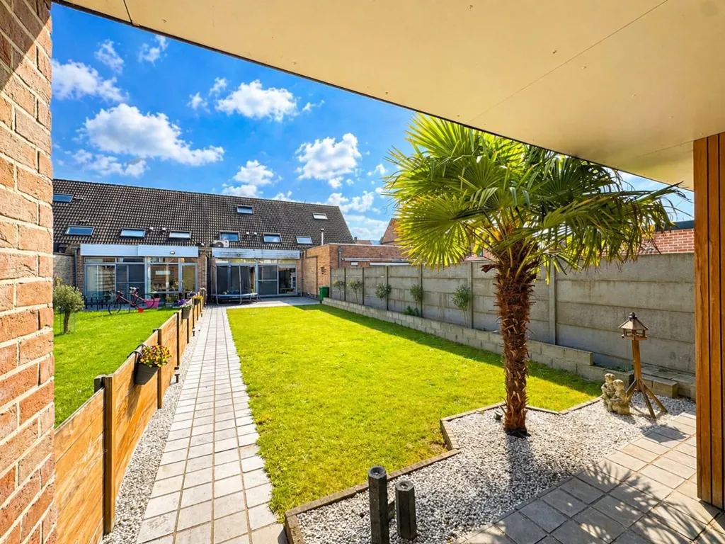 Aed - Energy-Efficient Family Home in Ertvelde