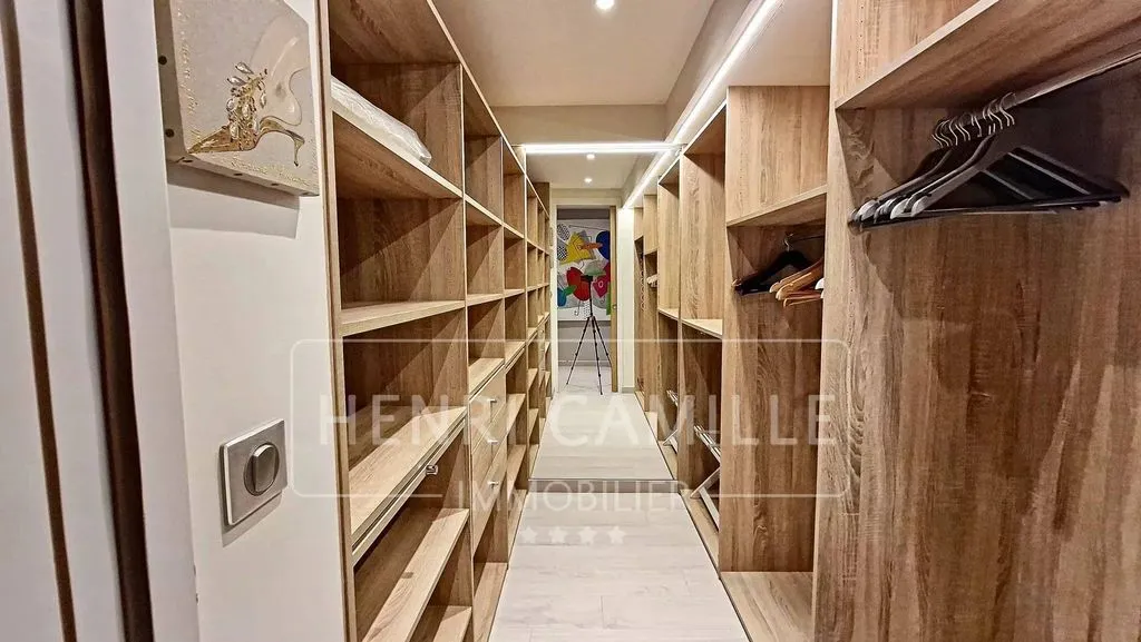 Toad - Luxury Flat with Terraces in Cannes Centre