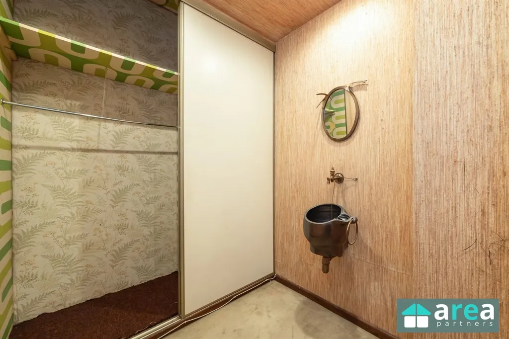Vannitoad - Ground Floor Apartment with Water View in Antwerp