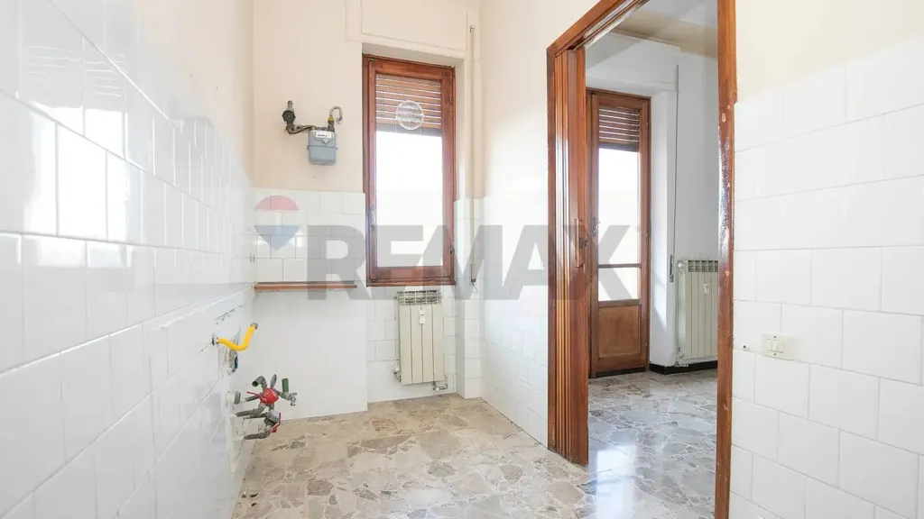 Salles de bain - Spacious Apartment with Balcony in Novi Ligure