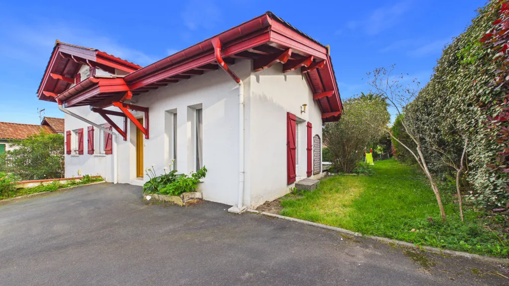 Välivaade - Family House with Pool in Larressore