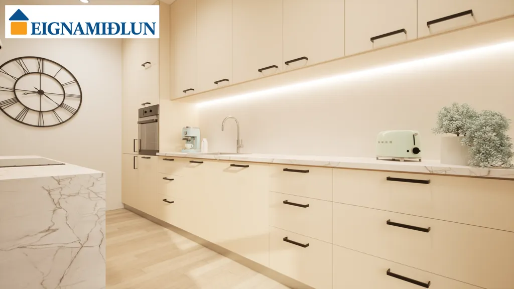 Cuisine - 5-Bed Apartment with Balcony in Álftanes
