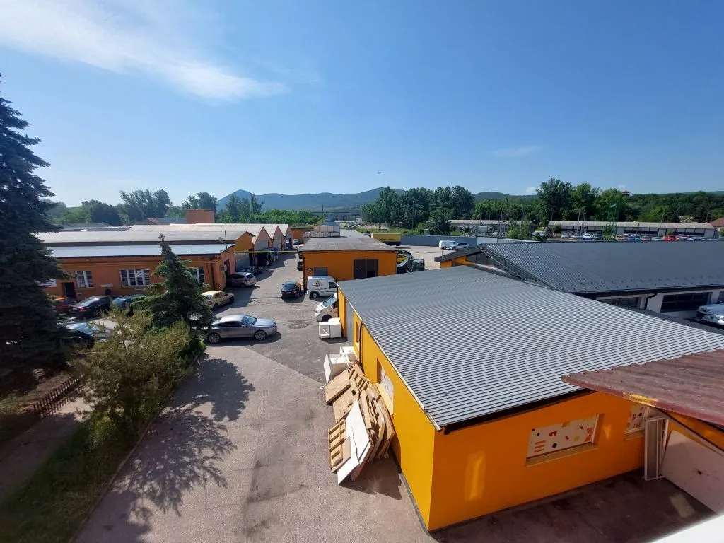 Õhuvaade - Publishing Workshop in Solymár, Near M10