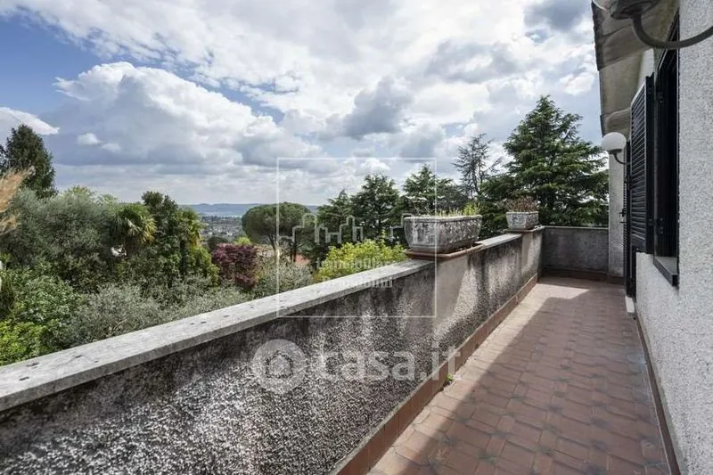 Terrazza - Villa with Lake View in Gavirate