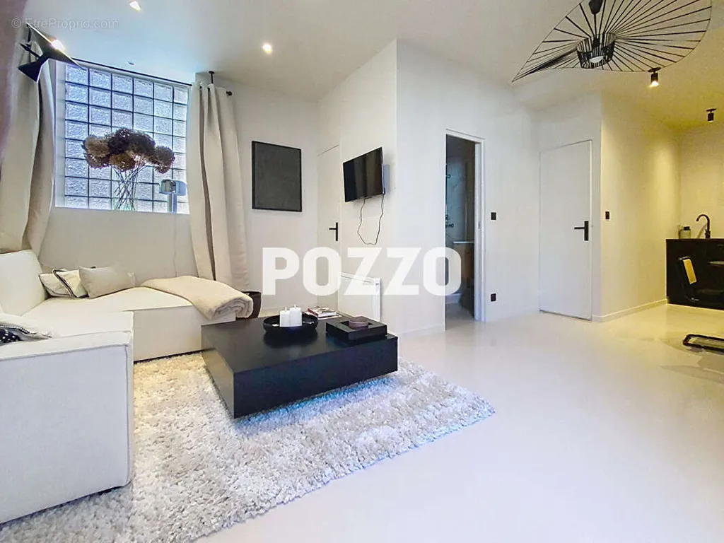 Séjour - Appartement Charmant avec Emplacement Central à Trouville-sur-Mer