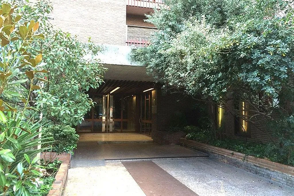 hallway_entrance