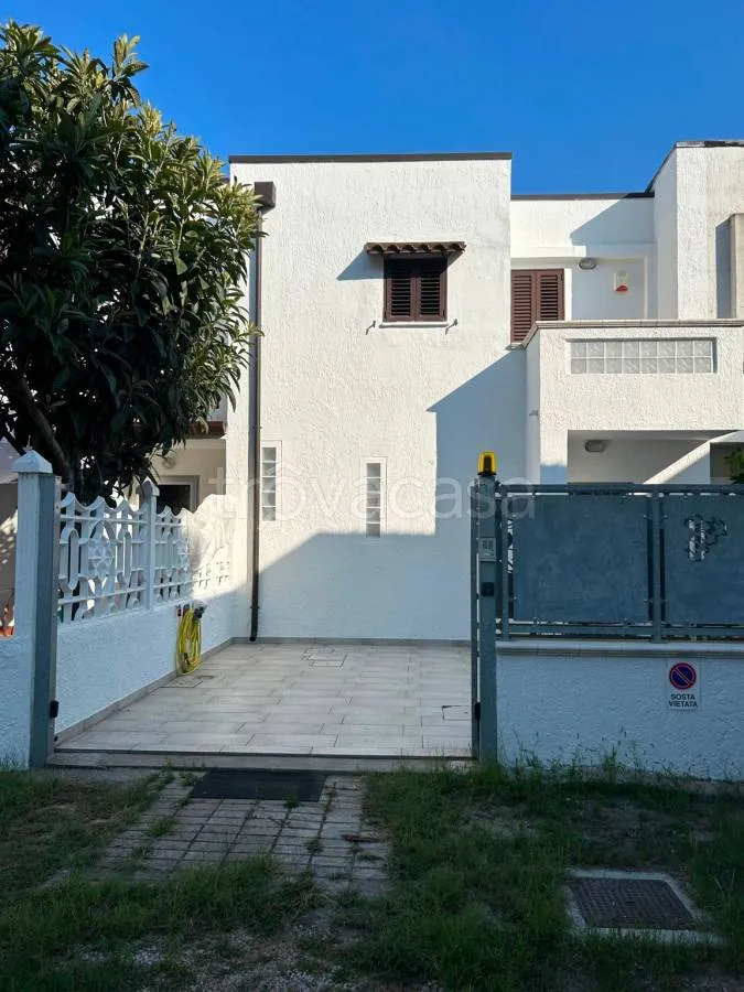 Välivaade - Renovated Semi-Detached Villa with Garden in Comacchio