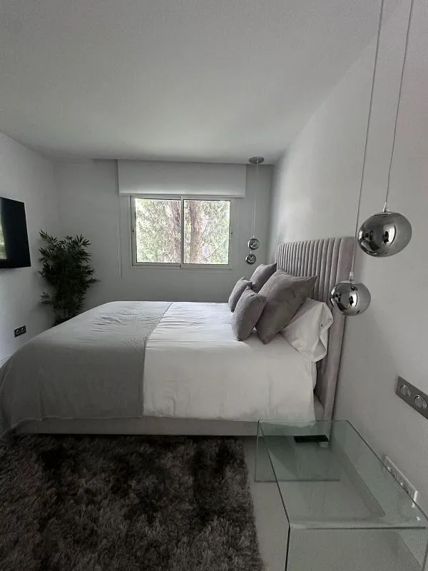 Magamistoad - Duplex with Pool in Marbella's Golden Mile