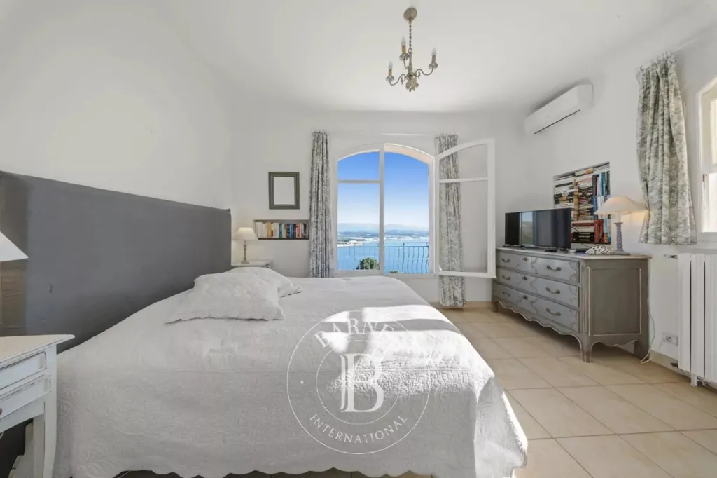 Maison 6 pièces à Théoule-sur-Mer