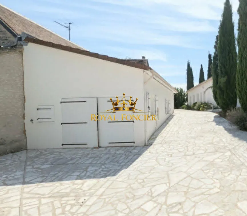 Giardino - Detached House with Garden in Quiet Area