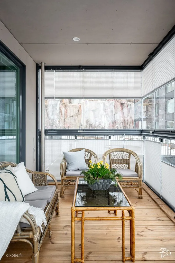 Balcon - Apartment with River View in Telakkaranta