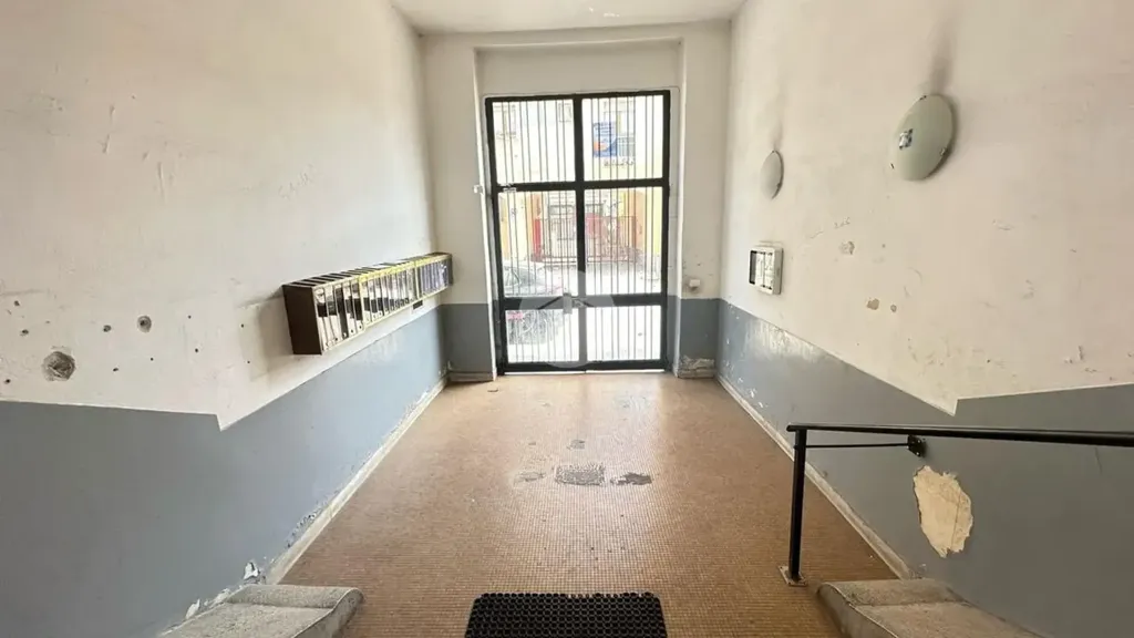 hallway_entrance