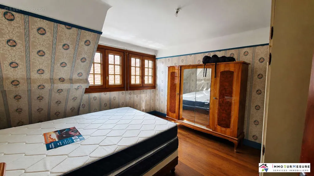Magamistoad - City House with Courtyard in Frevent