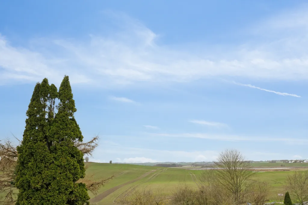 Giardino - Villa with Open Landscape View in Øster Tørslev