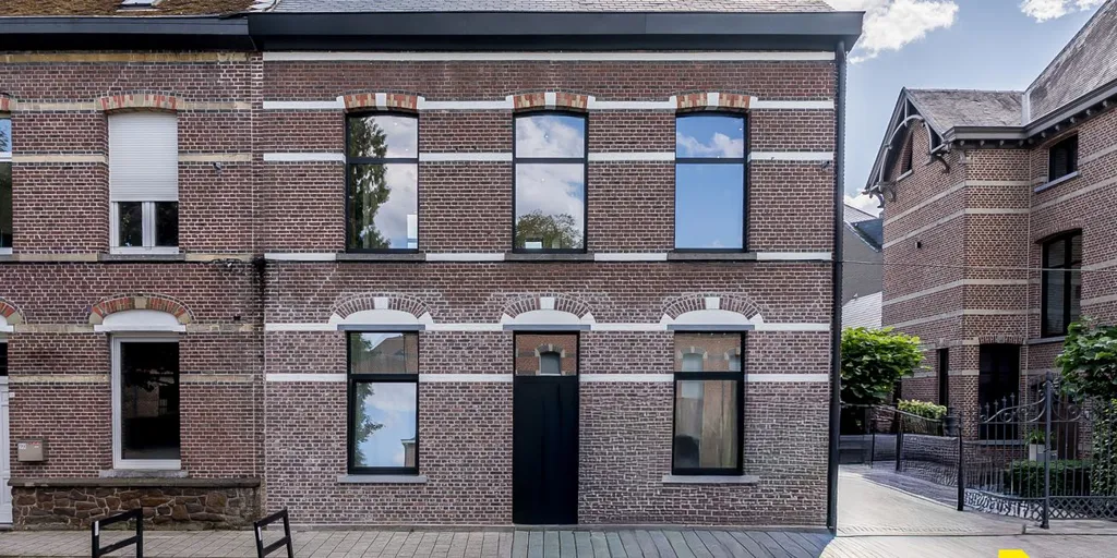 Esterno - Renovated House with Garden in Geel