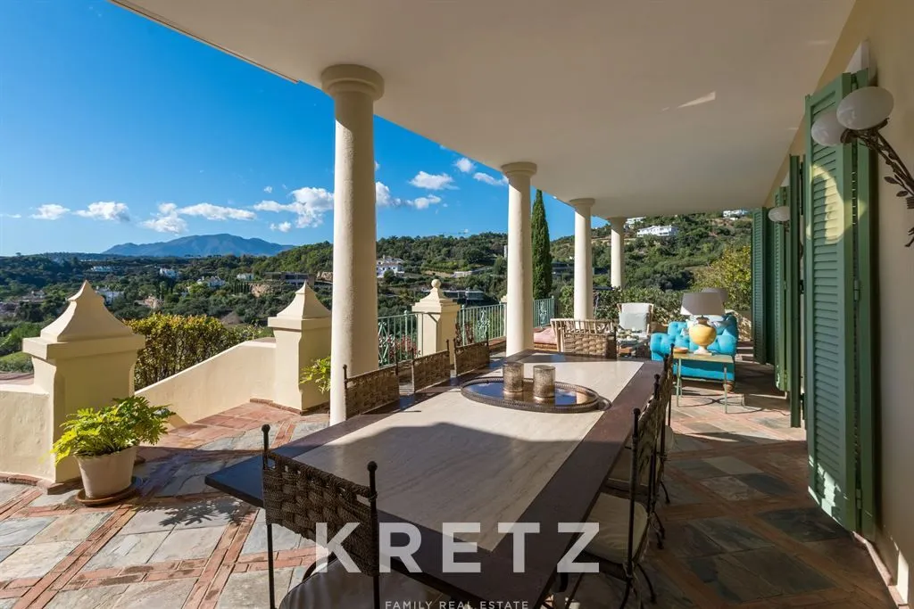 Terrasse - Luxury Villa with Golf Access in Benahavís