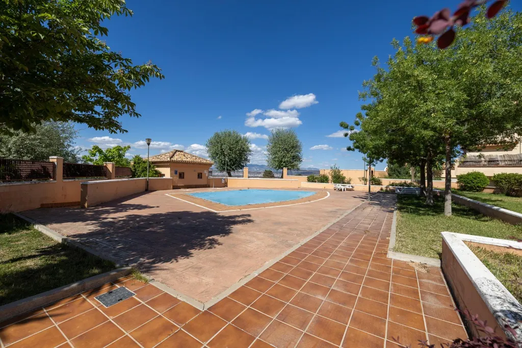 pool_area