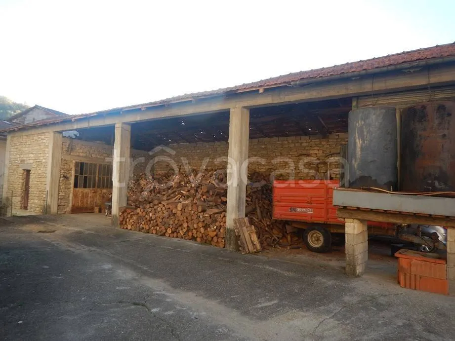Aed - Casale with Large Garden in Gorzegno