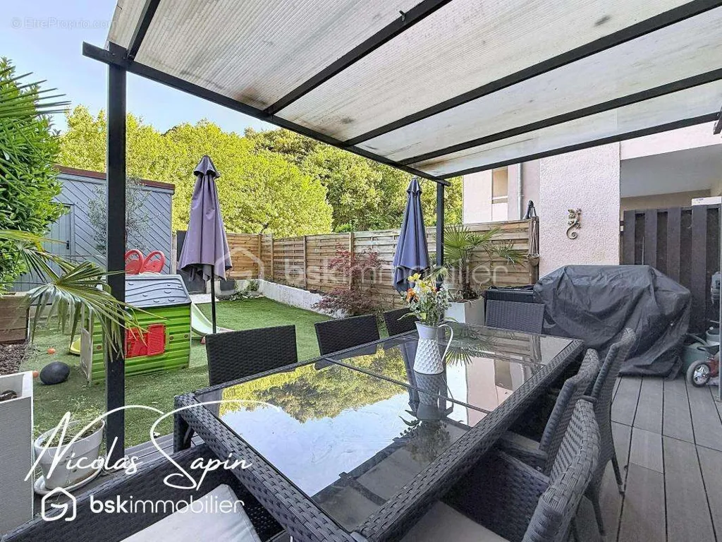 terrace_patio