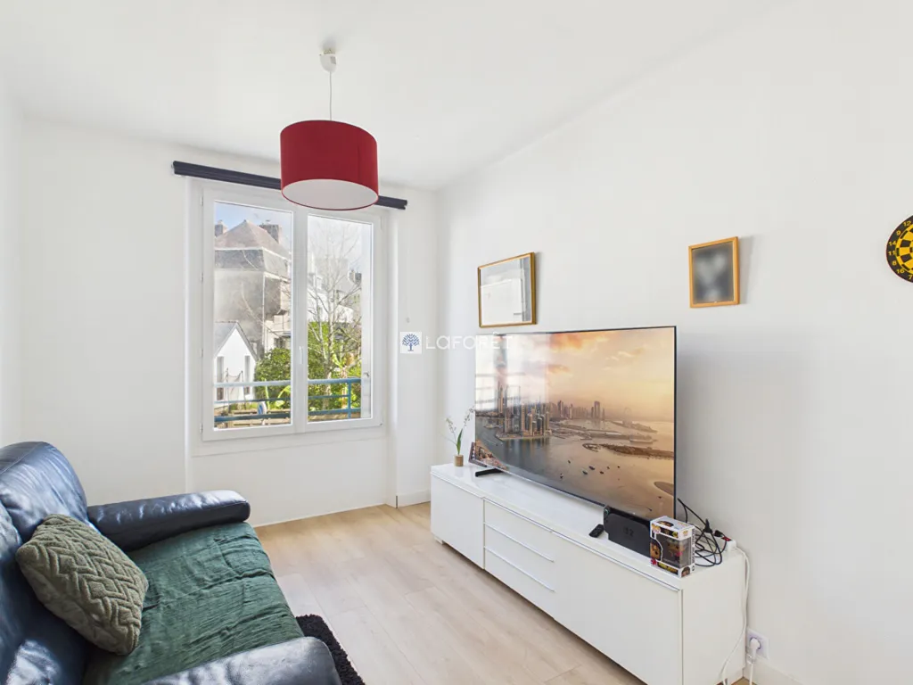 Elutuba - Renovated Apartment with Garage in Quimper