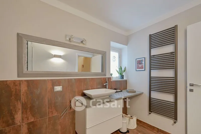 Vannitoad - Modernised Apartment in Sarzana's Historic Centre