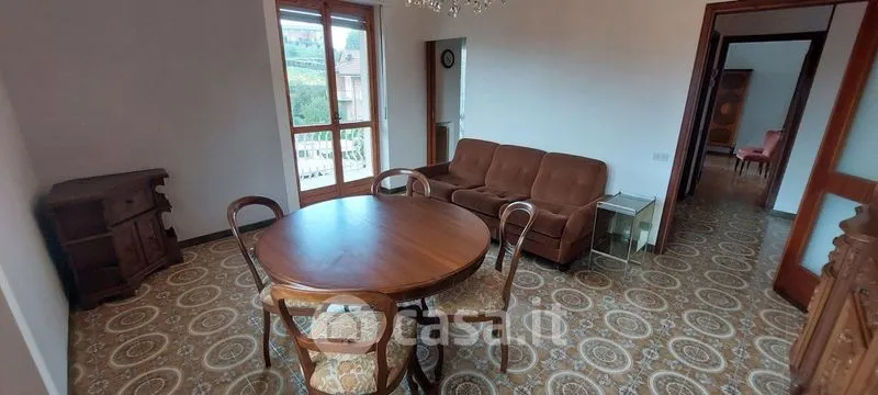 Salle à manger - Central Quadrilocale with Balcony in Monforte d'Alba