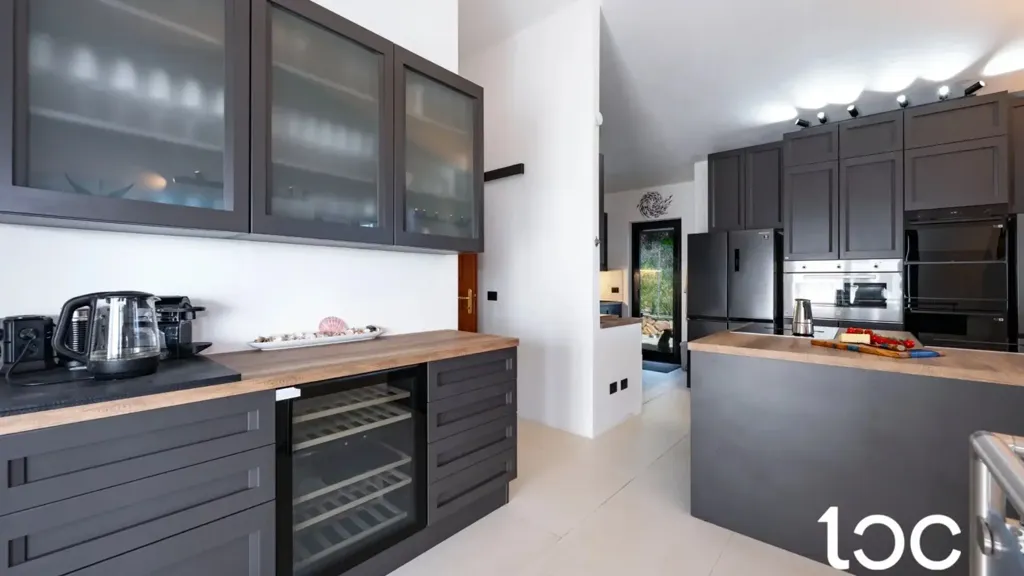 Köök - Luxury Villa with Sea View in San Teodoro