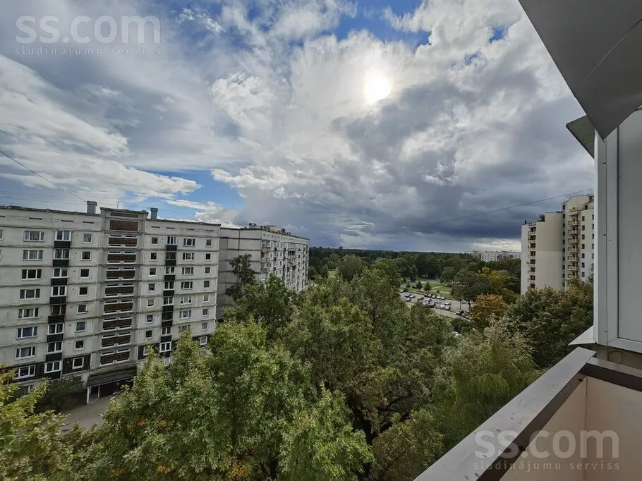 Rõdu - Modern Apartment with Balcony in Zolitūde, Riga