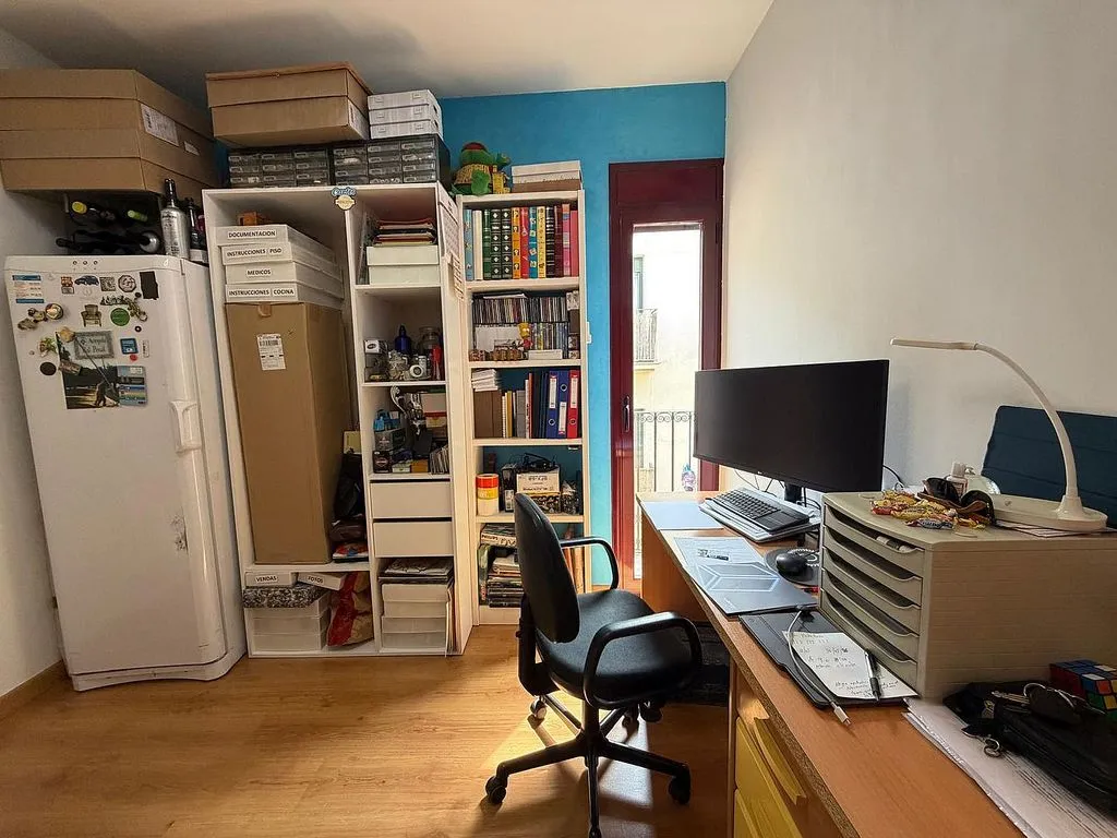 Studio - Bright Apartment with Air Conditioning in Sant Pere