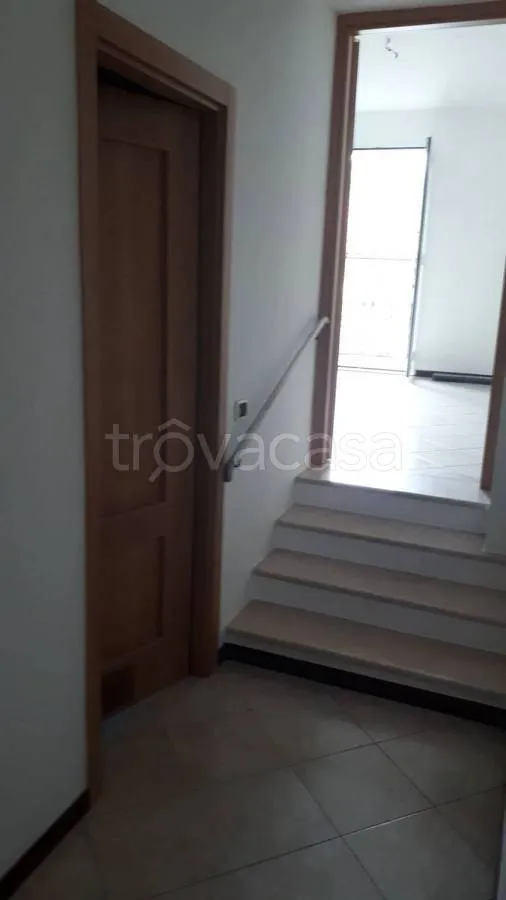 Ingresso - 3-Bed Apartment with Balcony in Millesimo