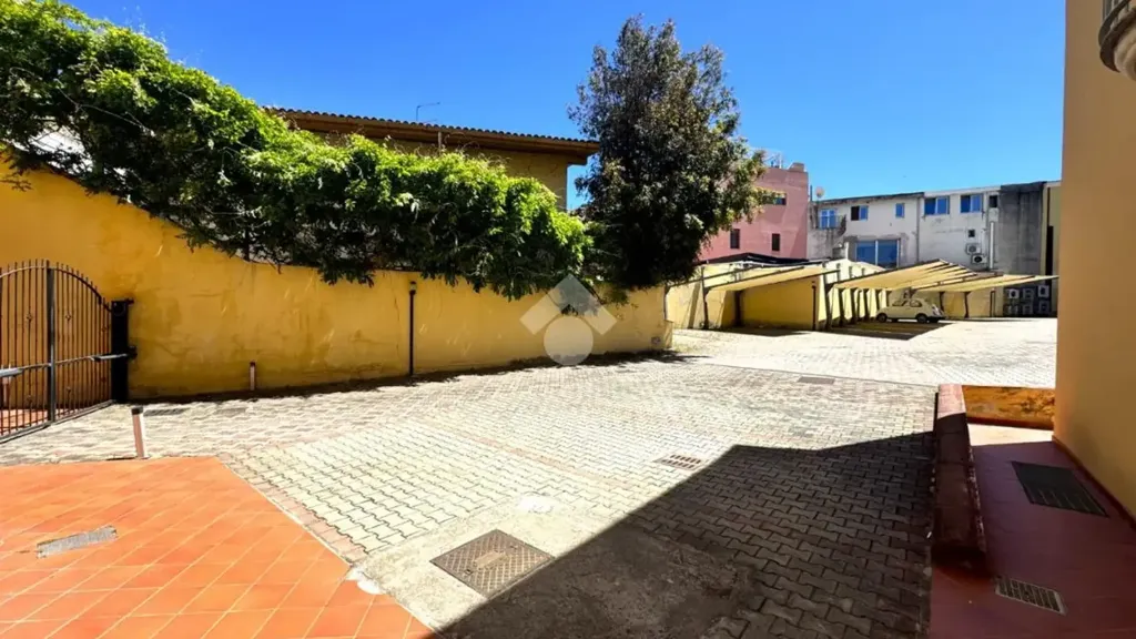 Aed - Ground Floor Trilocale with Parking in Tortolì