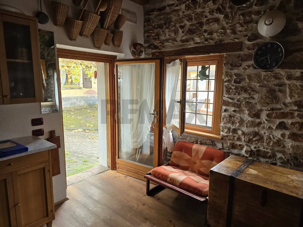 Kitchen - Rustic Cottage with Terrace in Lamon