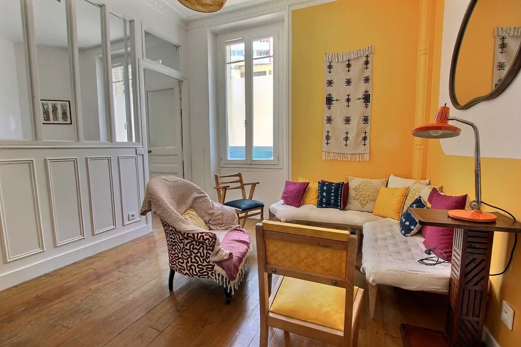 Soggiorno - Charming Flat with Double Exposure in Pantin