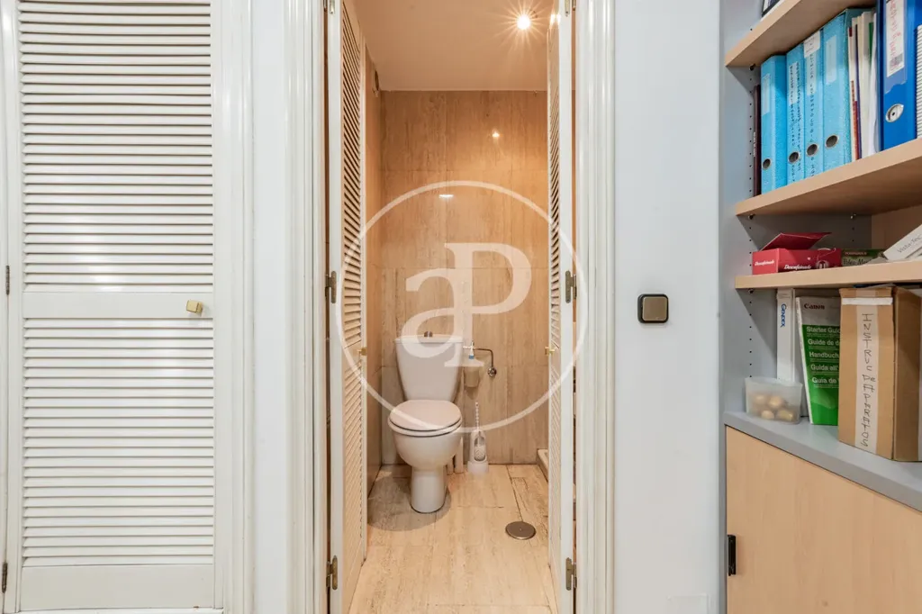 Rooms - 3-Bedroom Apartment near Retiro Park, Madrid