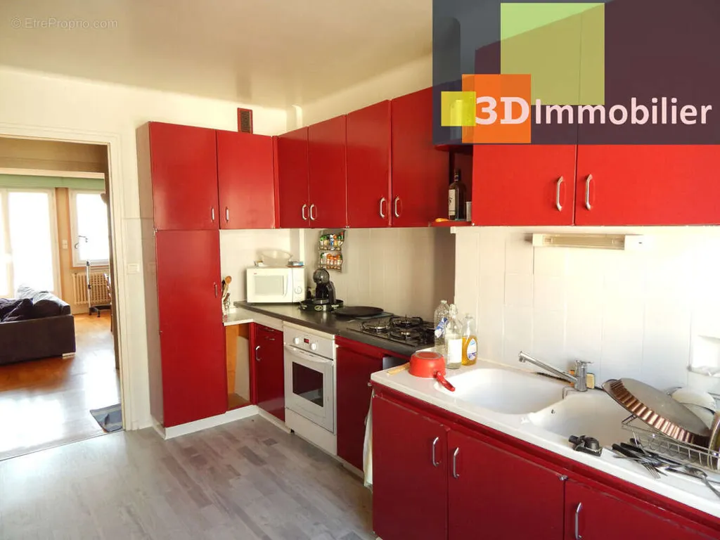 Cuisine - Appartement T4 avec Balcon à Lons-le-Saunier