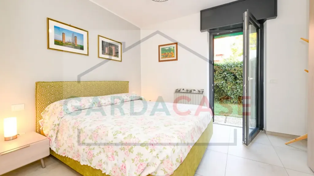 Magamistoad - Rustic Bilocale with Lake View in Sirmione