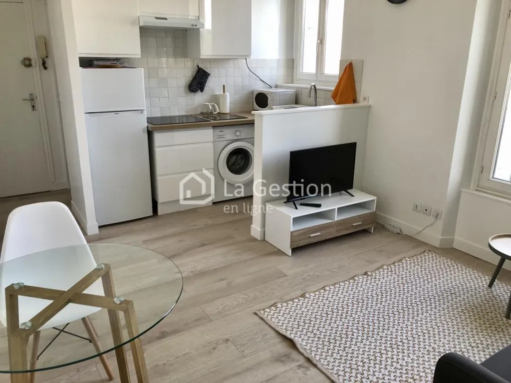Soggiorno - Studio Flat with View in Melun