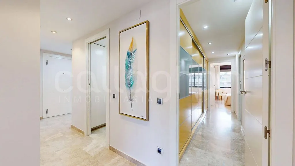 Esik - Luxury Duplex with Pool in Valencia