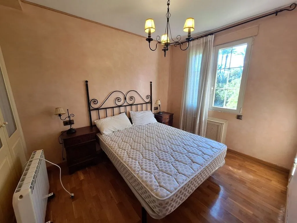 Magamistoad - Detached House with Spa in Elche