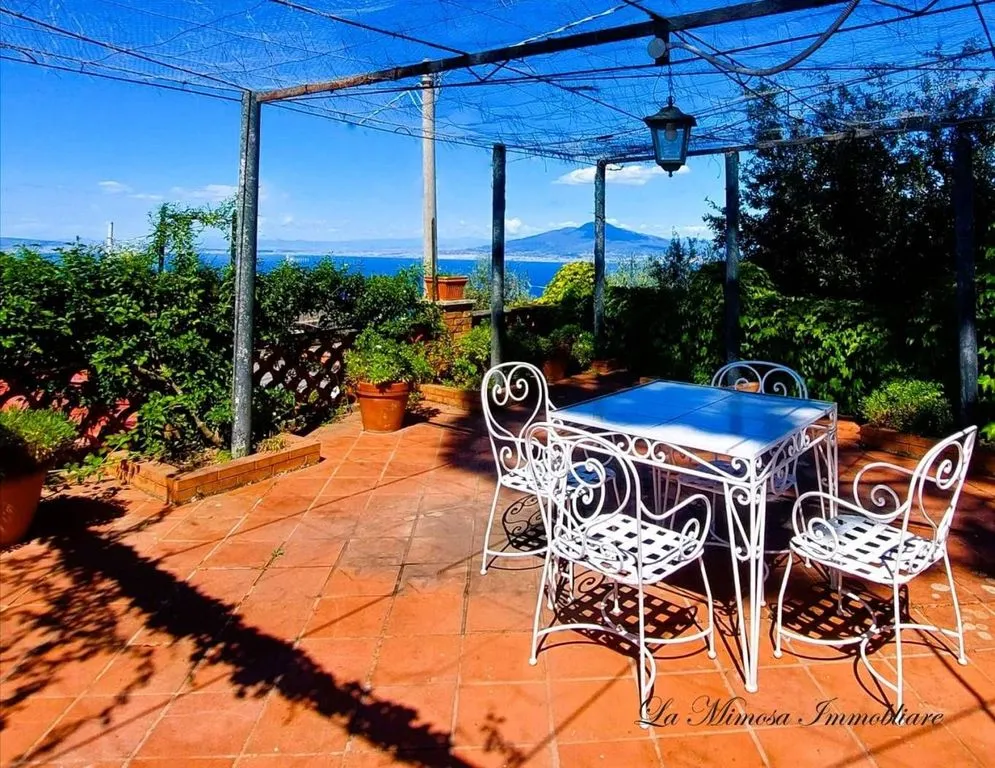 Terrass - Luxury Villa with Sea View in Massa Lubrense