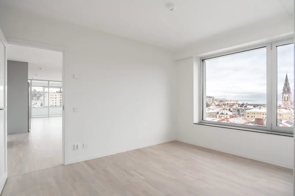Toad - Apartment with Panoramic View over Vättern in Jönköping