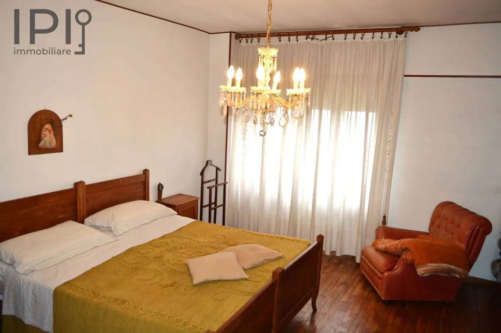 Magamistoad - Villa with Alpine View in Mombarcaro