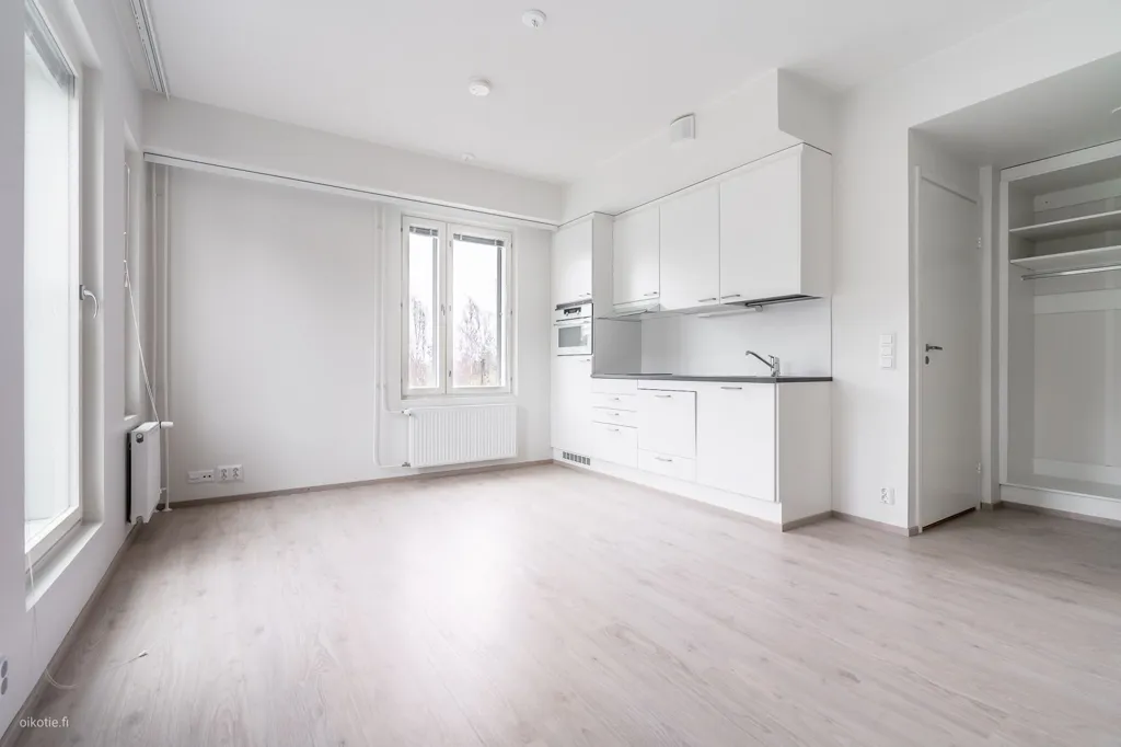 Elutuba - Modern Flat with Balcony in Espoo Nöykkiö