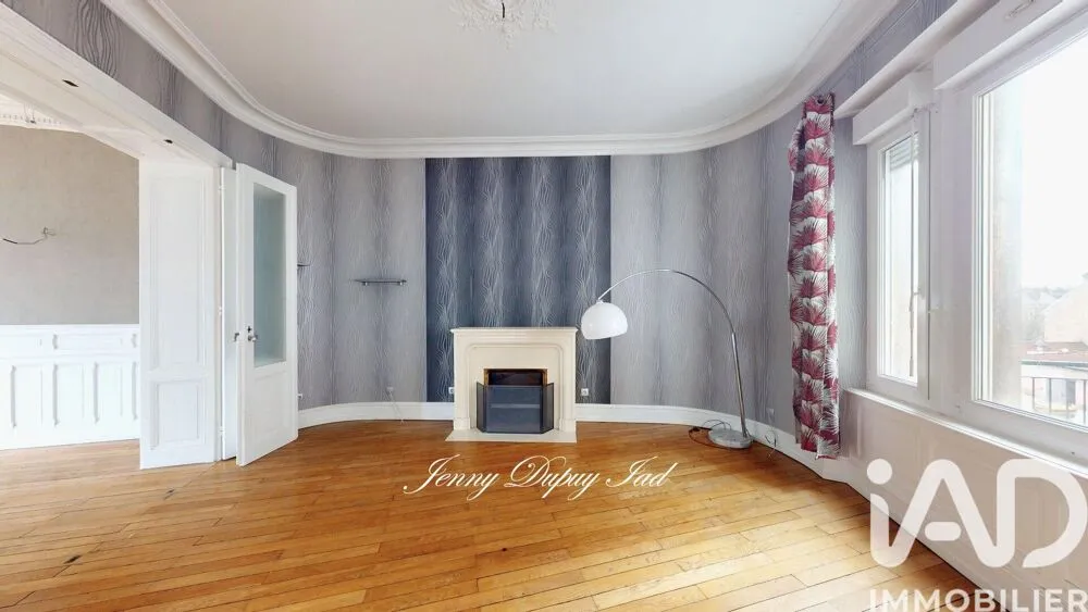 Séjour - Appartement Éclectique avec Terrasse à Belfort
