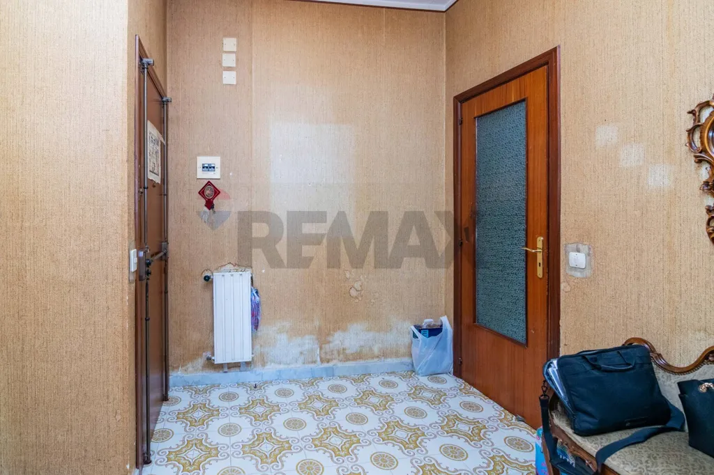 Esik - Apartment with Balcony Views in San Giovanni la Punta