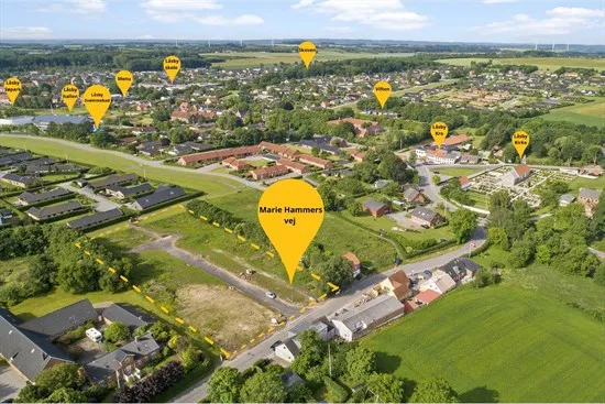Õhuvaade - Year-Round Plot with 5G Coverage in Låsby