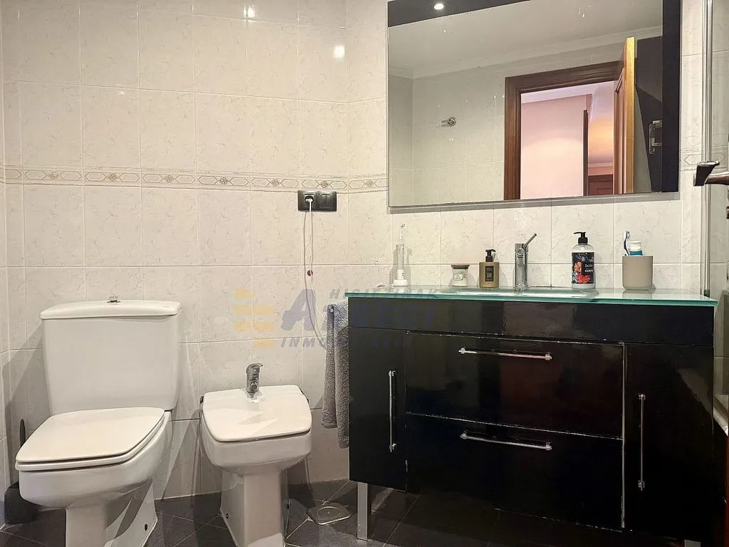 Bagni - Spacious Apartment with Balconies in Itziar