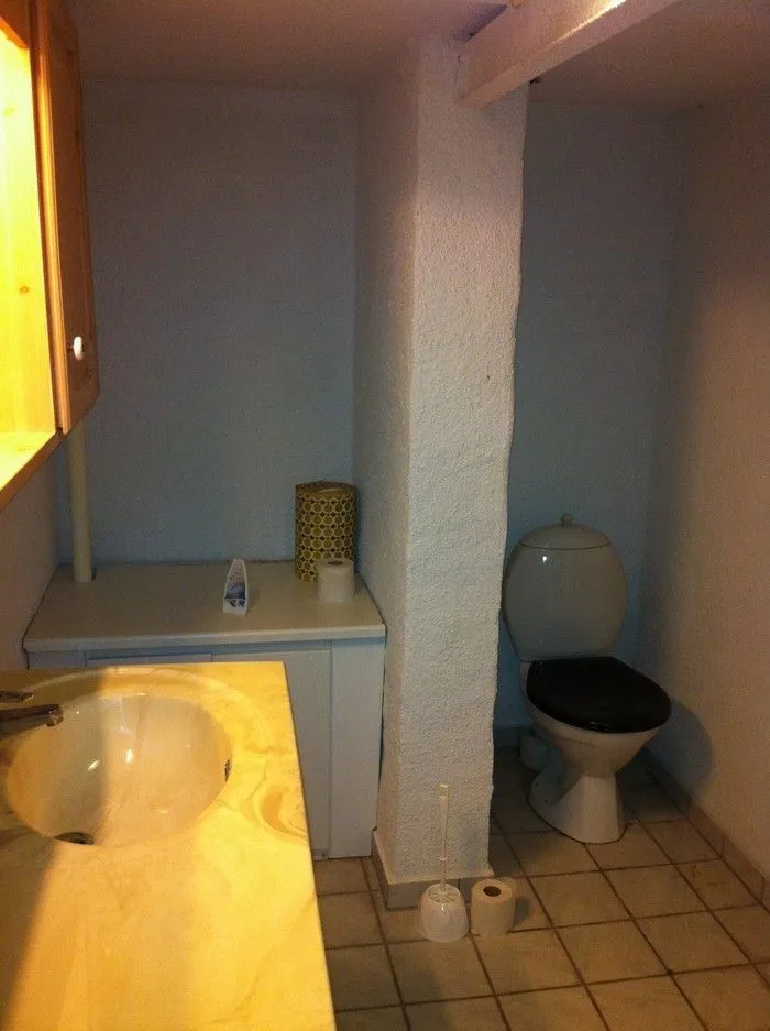 Vannitoad - Hybel with Basement in Farsø Area