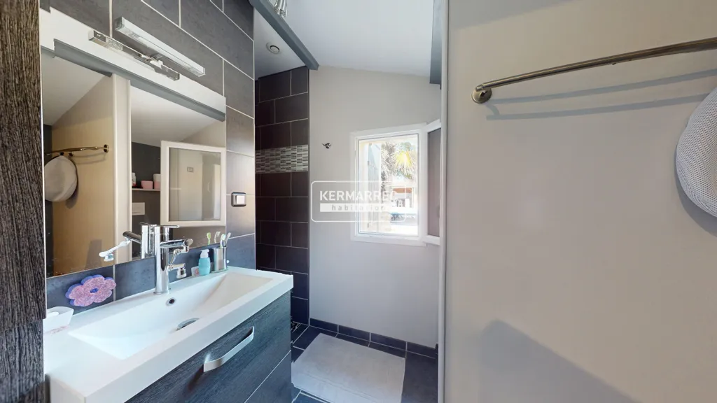 Bagni - Detached House with Pool in Quiet Village