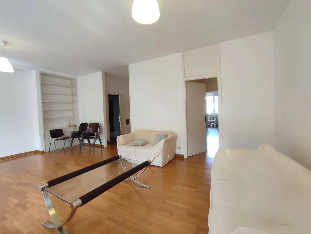 Elutuba - Luxury Trilocale with Balcony in Milan